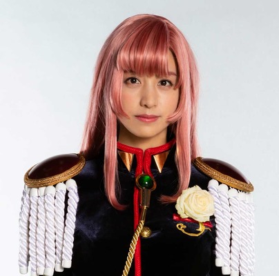 山本美月 コスプレカレンダー